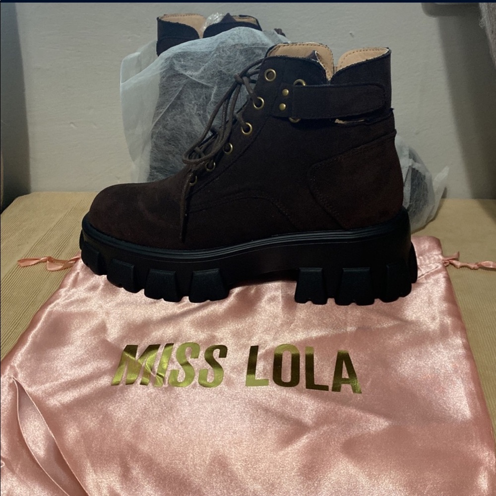 miss lola combat boots